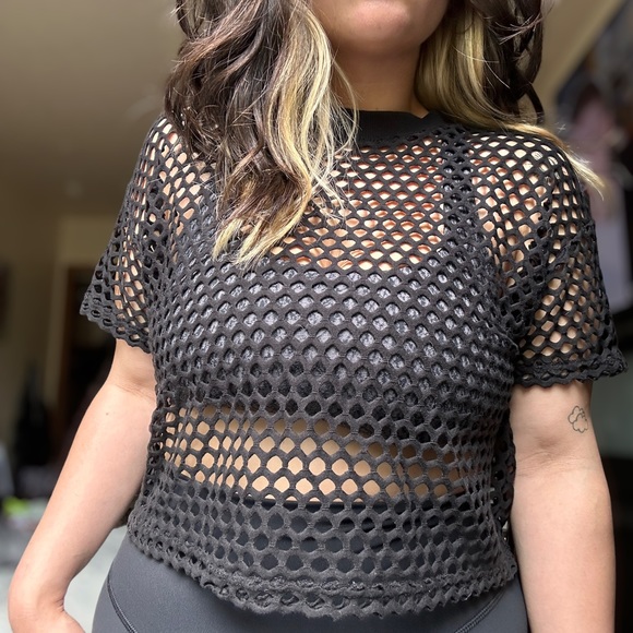 forever 21 holed rave shirt see through fishnet cropped top size medium grunge - Picture 3 of 3